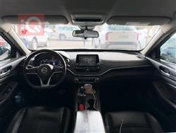 نيسان ألتيما